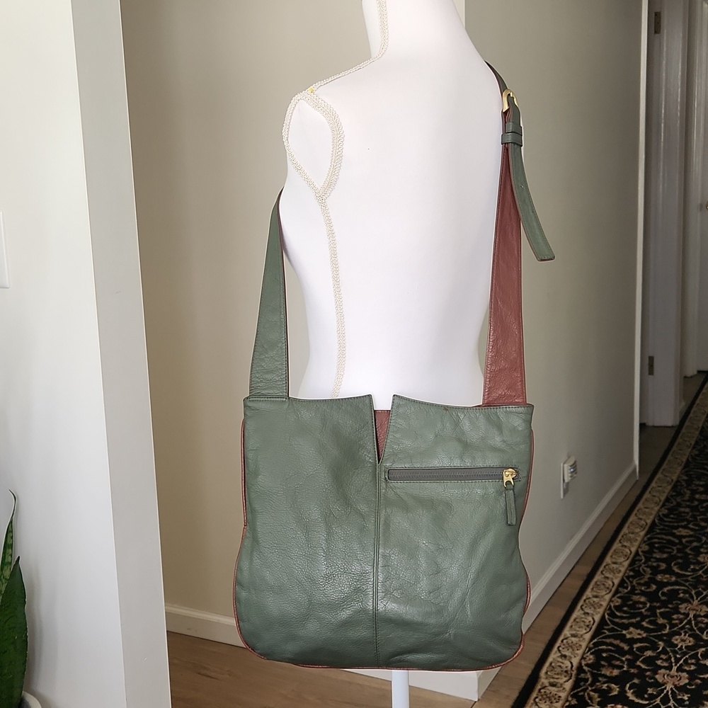 J.P. Ourse & Cie Park Avenue Crossbody Shoulder Bag - Picture 4 of 16